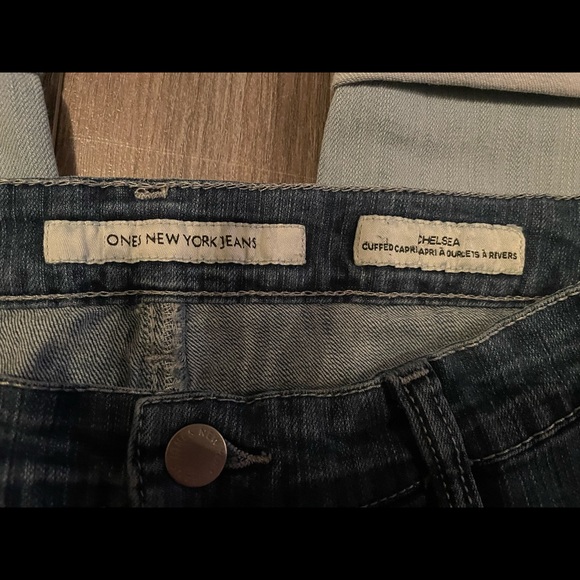 *SOLD* Denim Capris - Picture 4 of 5